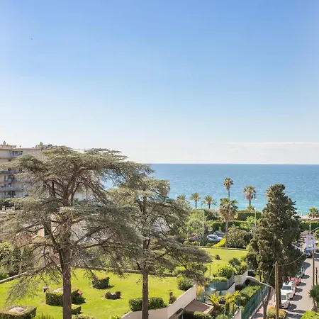 Cozy Renovated With Sea View