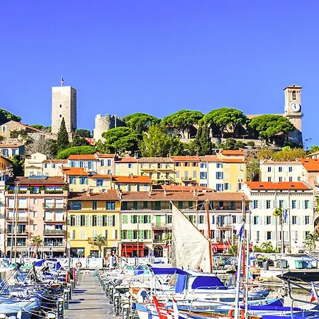 Cozy Renovated With Sea View *