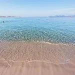 Cozy Renovated With Sea View * Cannes